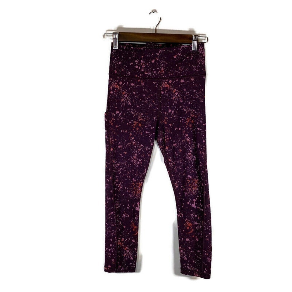 Athleta XS Ultimate Stash Pocket Splat Capri Agate Purple Wicking Yoga Speckle